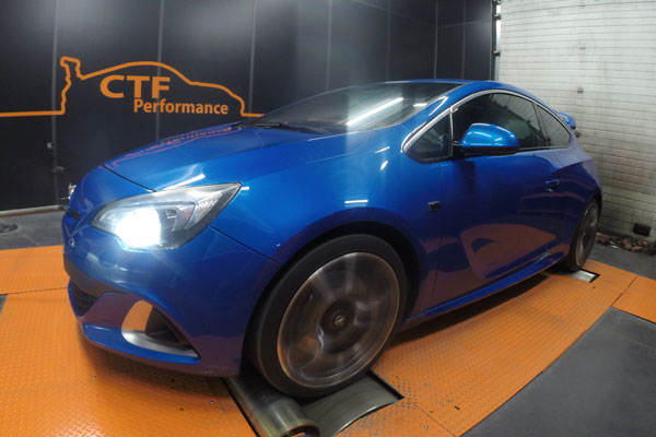Opel Astra 280 ch